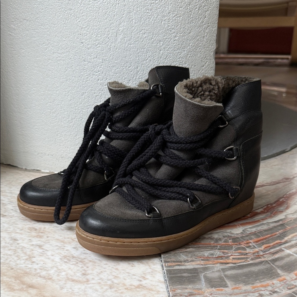 Isabel Marant Black Shearling Wedge Sneakers Boots Hidden Heel EU 37